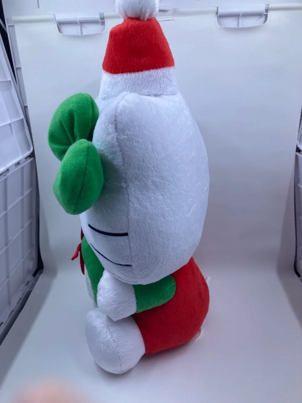 Hello Kitty Santa Hat with Wreath Plush 14